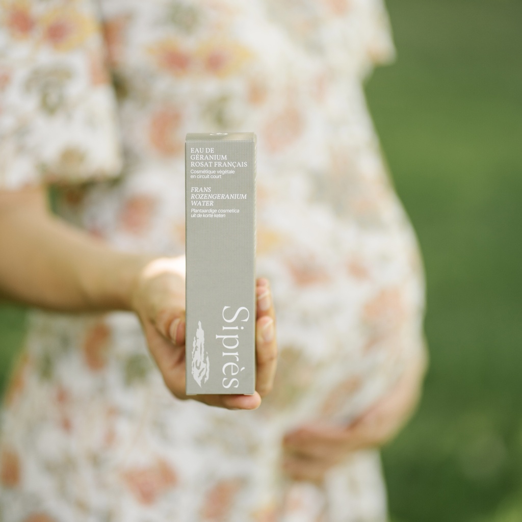 Eau de Géranium Rosat français