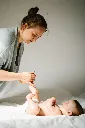 application soin et massage par MA sur pieds coline-2.webp