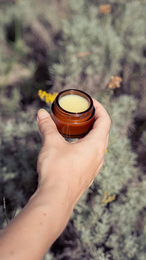 baume-immortelle-2.webp