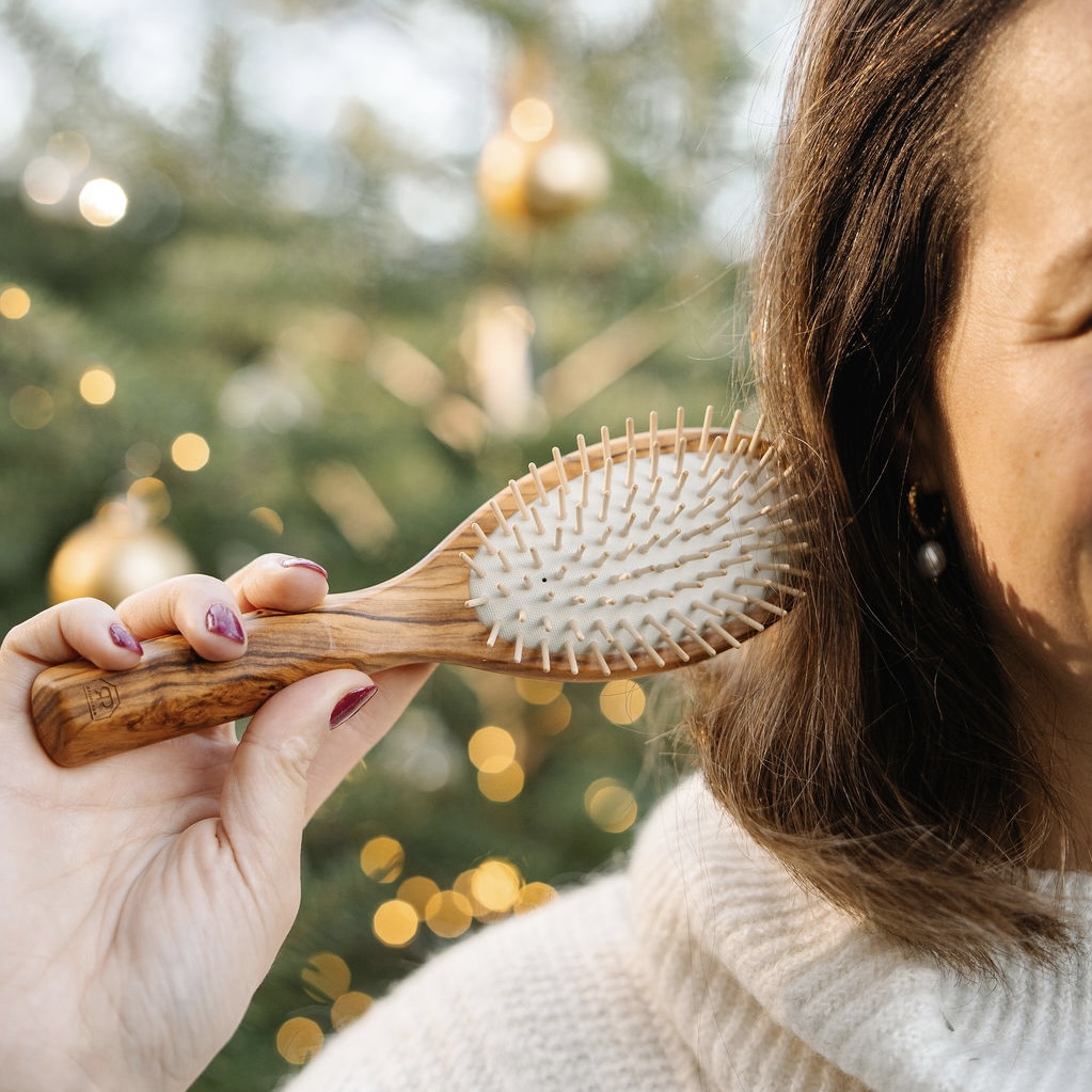 Brosse à cheveux picots de bois