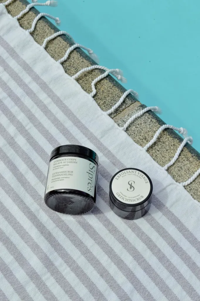 DUO GEZICHTSEXFOLIANT + LICHAAMSSCRUB